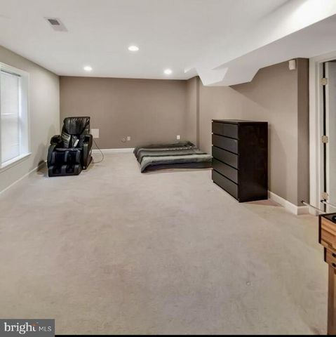 1600 OLD DRUMMER BOY LN, Fort Washington, MD 20744