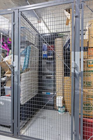 2811 N Bell Avenue 202, Chicago, IL 60618