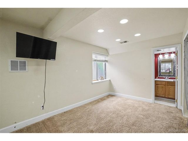 13861 W 64th Dr, Arvada, CO 80004