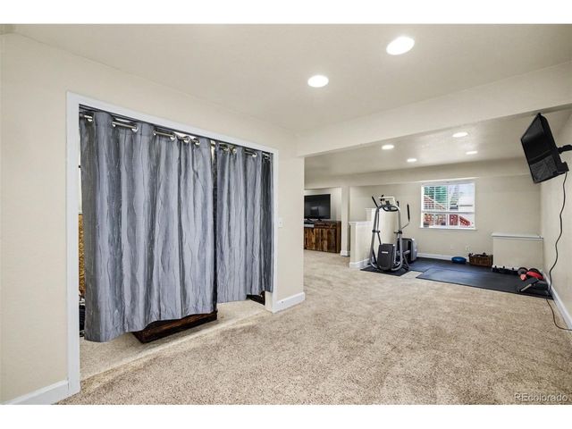13861 W 64th Dr, Arvada, CO 80004
