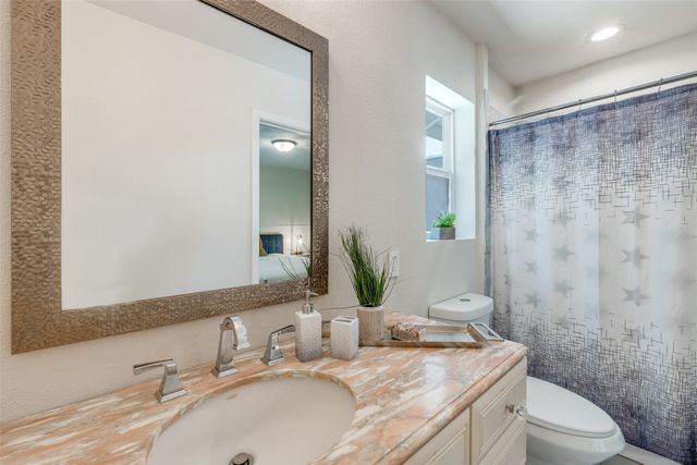 117 Parkview Drive, Arlington, TX 76010