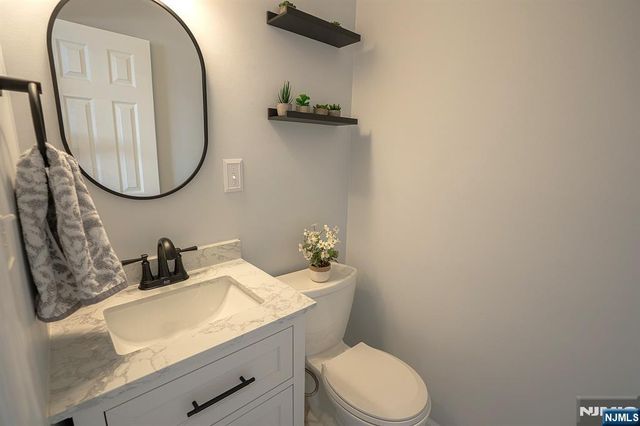 575 Grove, Clifton, NJ 07013