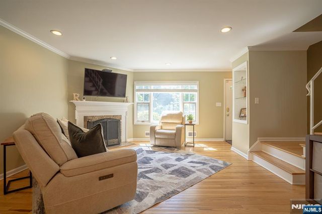 575 Grove, Clifton, NJ 07013