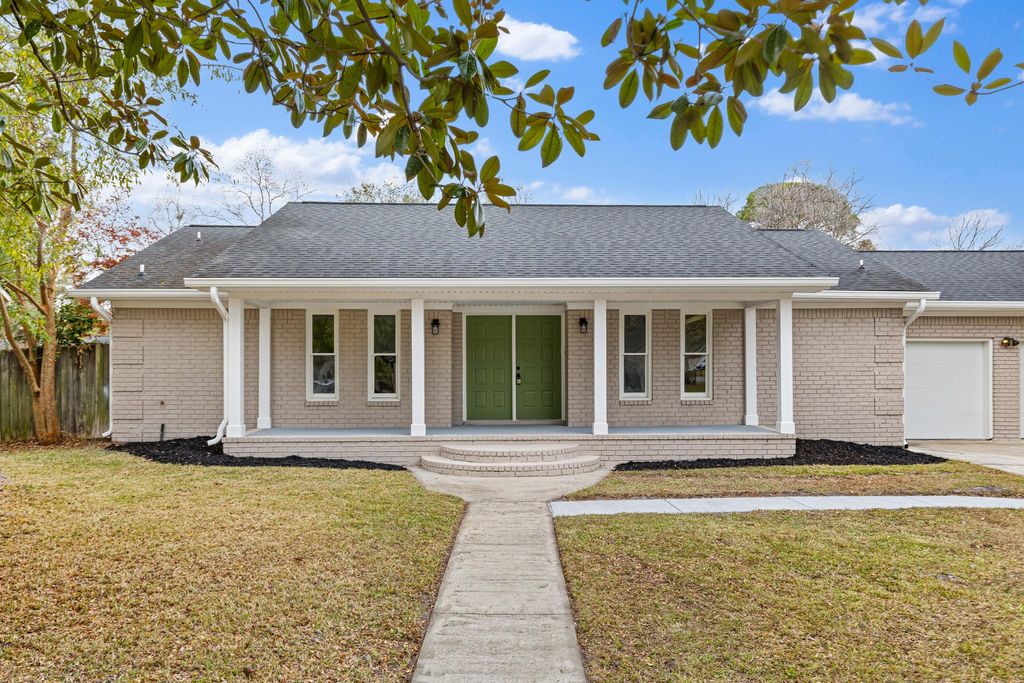 100 Brevard Court, Summerville, SC 29486