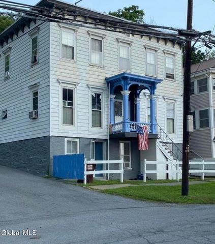 15 William Street, Whitehall, NY 12887