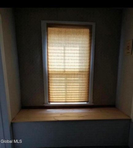 15 William Street, Whitehall, NY 12887