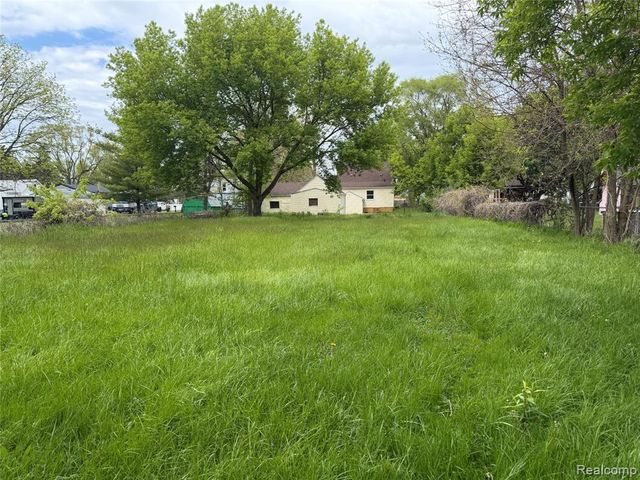 3992 Dallas Avenue, Warren, MI 48091