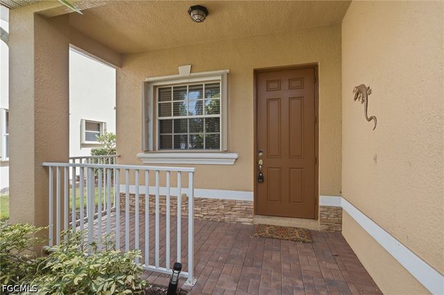 2513 Keystone Lake DR, Cape Coral, FL 33909