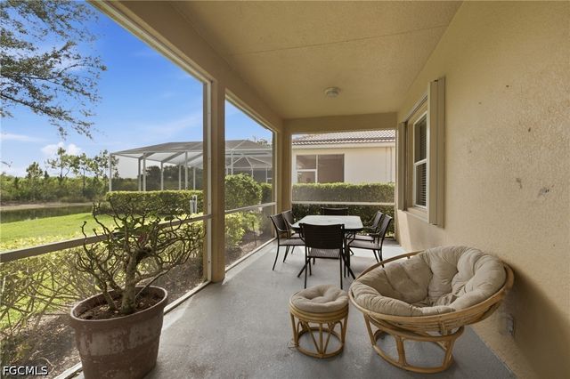 2513 Keystone Lake DR, Cape Coral, FL 33909