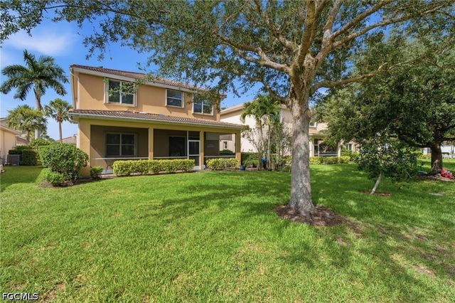 2513 Keystone Lake DR, Cape Coral, FL 33909