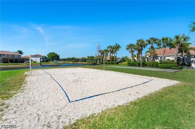 2513 Keystone Lake DR, Cape Coral, FL 33909