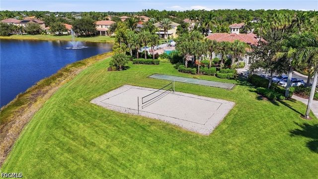 2513 Keystone Lake DR, Cape Coral, FL 33909