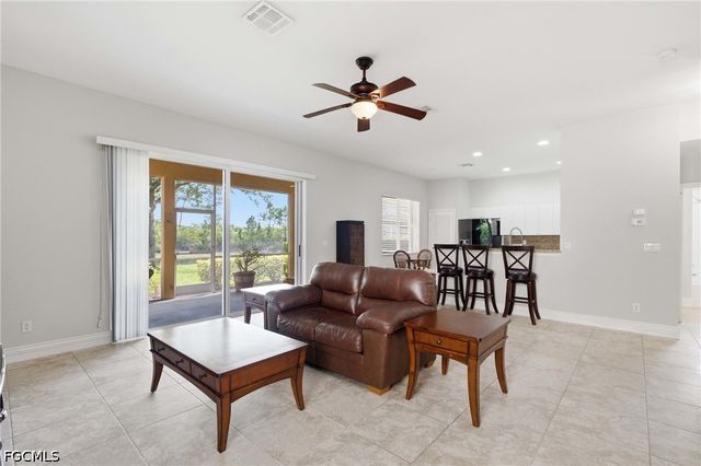 2513 Keystone Lake DR, Cape Coral, FL 33909