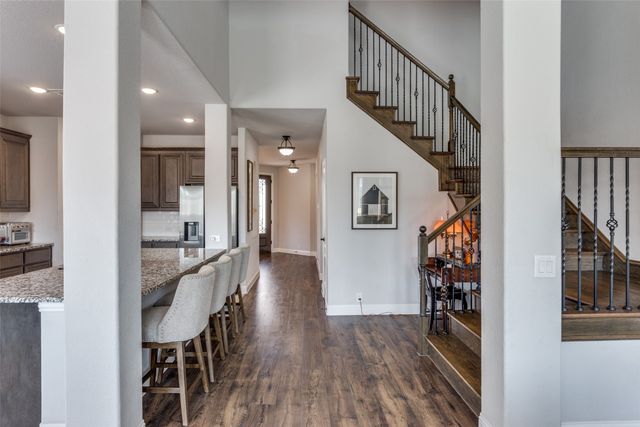1029 Kingston Drive, Godley, TX 76044