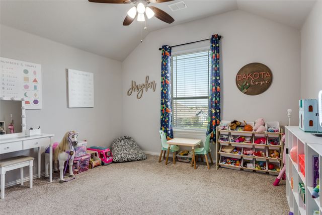 1029 Kingston Drive, Godley, TX 76044