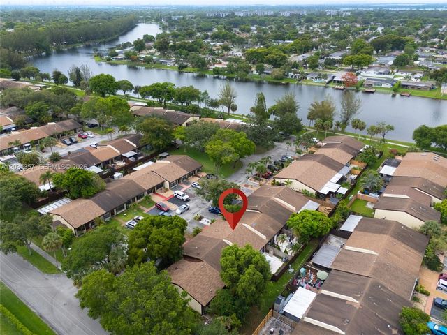 2330 Plum Court, Pembroke Pines, FL 33026