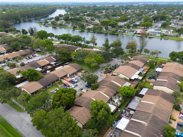 2330 Plum Court, Pembroke Pines, FL 33026
