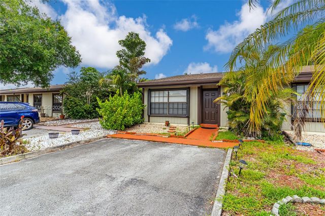 2330 Plum Court, Pembroke Pines, FL 33026