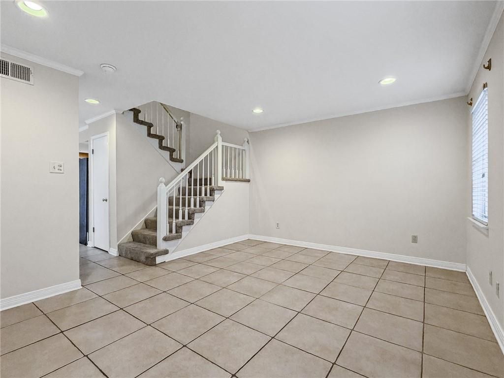 114 Du Rhu Drive A, Mobile, AL 36608 — photo 2