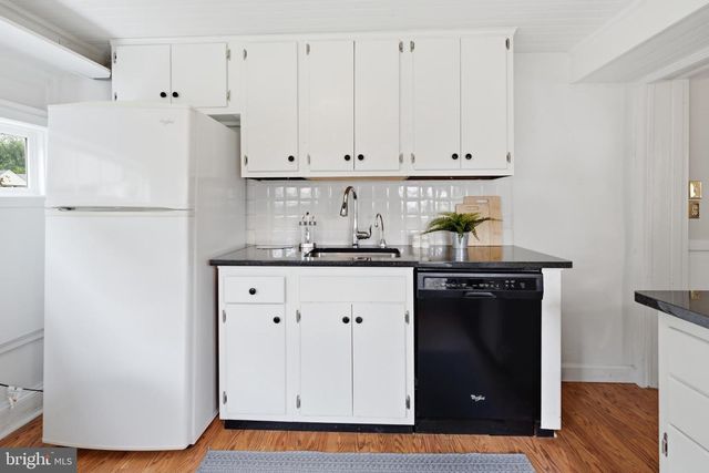 709 MOORE AVE, Bryn Mawr, PA 19010