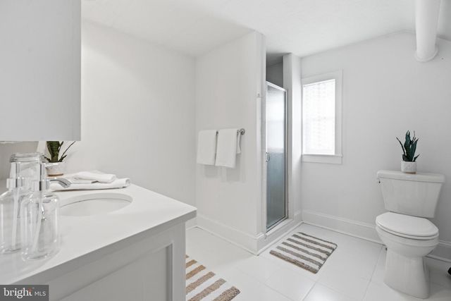 709 MOORE AVE, Bryn Mawr, PA 19010