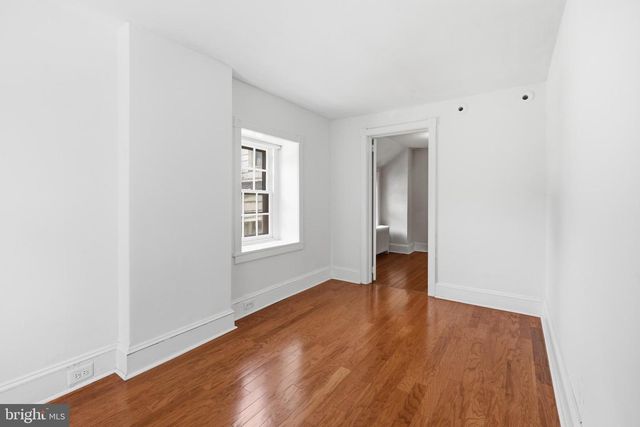 709 MOORE AVE, Bryn Mawr, PA 19010