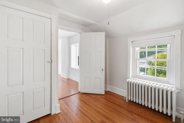 709 MOORE AVE, Bryn Mawr, PA 19010