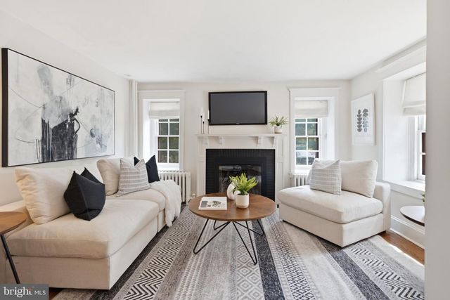 709 MOORE AVE, Bryn Mawr, PA 19010