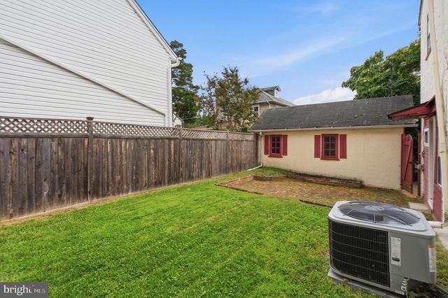 709 MOORE AVE, Bryn Mawr, PA 19010