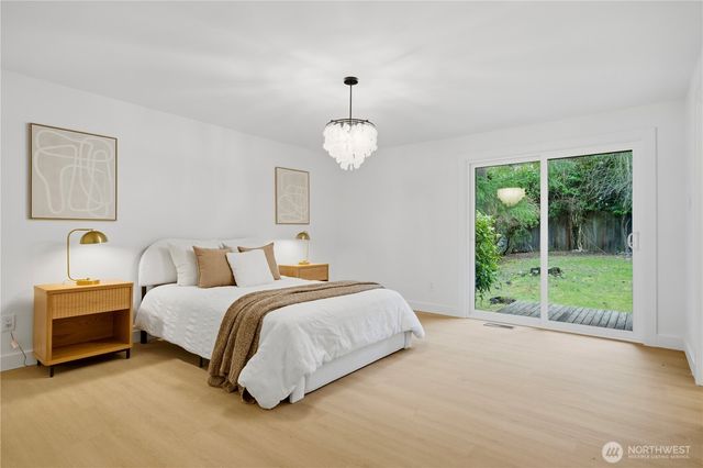 14318 117th Place NE, Kirkland, WA 98034