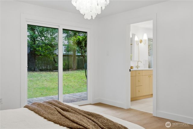 14318 117th Place NE, Kirkland, WA 98034