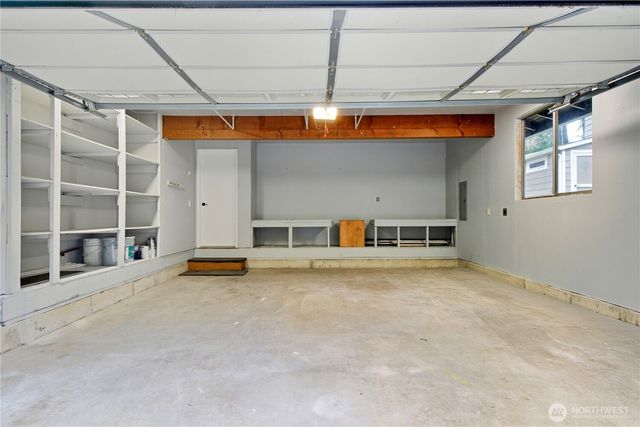 14318 117th Place NE, Kirkland, WA 98034