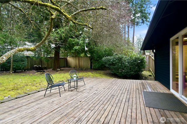 14318 117th Place NE, Kirkland, WA 98034