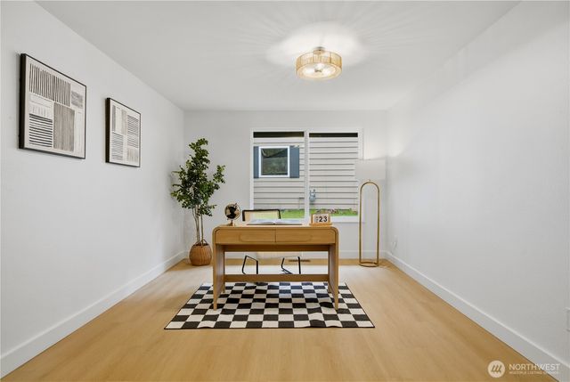 14318 117th Place NE, Kirkland, WA 98034