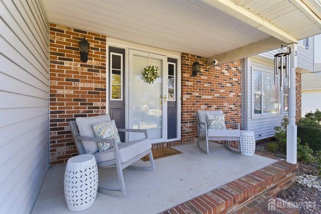 3 Locklin Court, Sayreville, NJ 08872