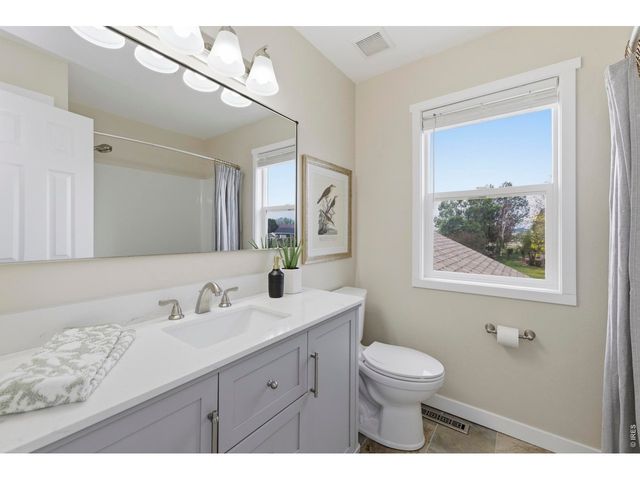 7702 Fox Chase Ln, Wellington, CO 80549