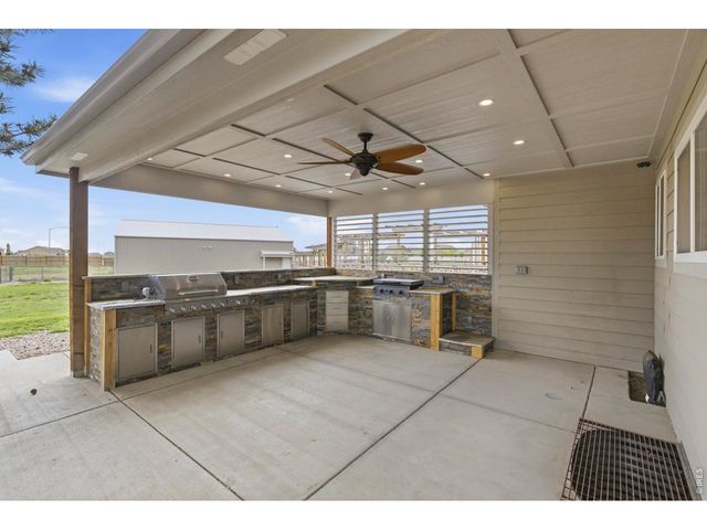 7702 Fox Chase Ln, Wellington, CO 80549