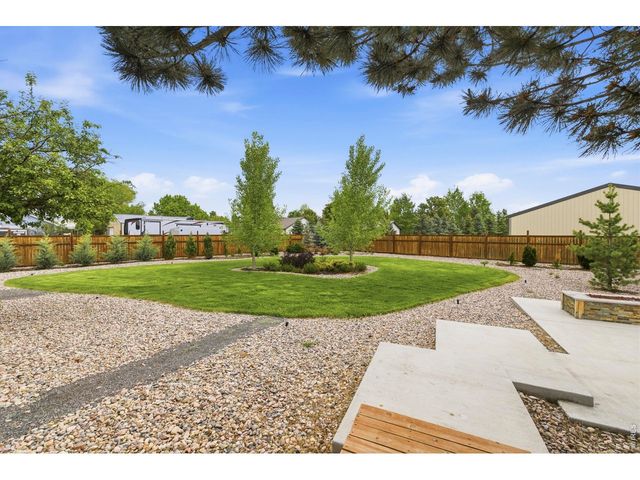 7702 Fox Chase Ln, Wellington, CO 80549