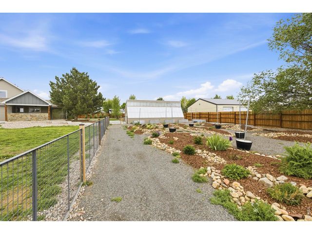 7702 Fox Chase Ln, Wellington, CO 80549