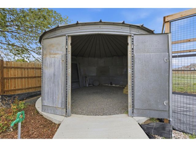 7702 Fox Chase Ln, Wellington, CO 80549