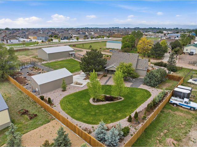 7702 Fox Chase Ln, Wellington, CO 80549