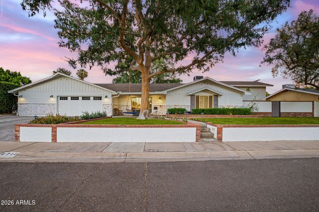 4711 N 33RD Street, Phoenix, AZ 85018