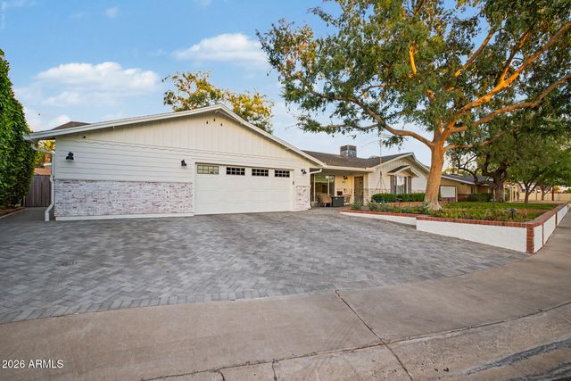 4711 N 33RD Street, Phoenix, AZ 85018