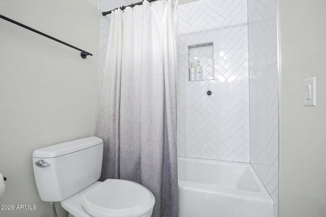 4711 N 33RD Street, Phoenix, AZ 85018
