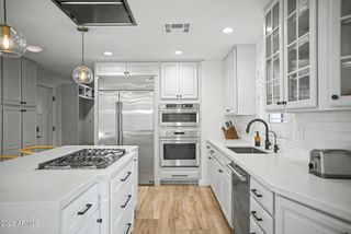 4711 N 33RD Street, Phoenix, AZ 85018