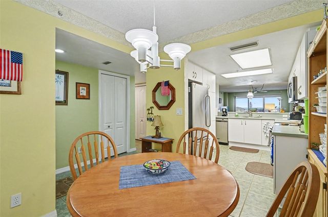 4 OCEANS WEST BLVD 606D, Daytona Beach Shores, FL 32118