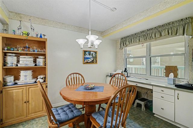 4 OCEANS WEST BLVD 606D, Daytona Beach Shores, FL 32118