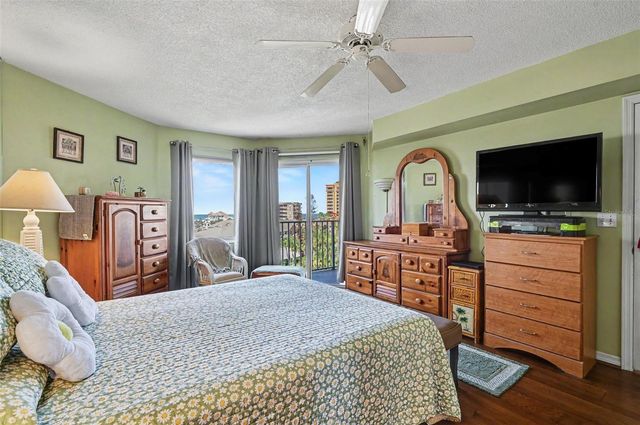 4 OCEANS WEST BLVD 606D, Daytona Beach Shores, FL 32118