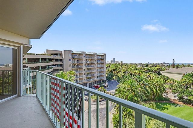4 OCEANS WEST BLVD 606D, Daytona Beach Shores, FL 32118