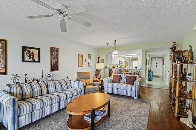 4 OCEANS WEST BLVD 606D, Daytona Beach Shores, FL 32118